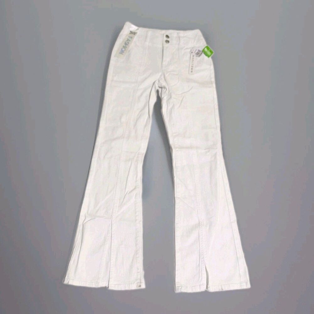 Tinseltown High Rise Split Hem Flare Jeans White Double Button Front Slit NWT 0